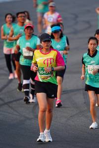 BIB: 529, 5045
                            <button type="button" onclick="openModal(10516143)" class="btn btn-primary btn-sm float-right btn-popup" data-toggle="modal" data-target=".modal-high-quality">
                        <i class="fas fa-shopping-cart"></i> Add to Cart
                    </button>
                                            <button type="button" onclick="isThisMe(10516143, true)" class="btn btn-success btn-sm float-right btn-popup btn-isme hidden" data-toggle="tooltip" data-placement="bottom" title="นี่คือรูปของคุณใช่ไหม คลิกที่นี่เพื่อเอาเข้าอัลบั้ม">
                        <i class="fas fa-plus"></i> Add to album
                    </button>
                    <button type="button" onclick="isThisMe(10516143, false)" class="btn btn-warning btn-sm float-right btn-popup btn-isnotme hidden">
                        <i class="fas fa-ban"></i> Remove from album
                    </button>